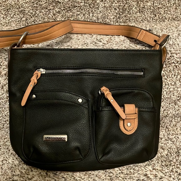 Tyler Rodan Handbags - EUC Tyler Rodan bag
